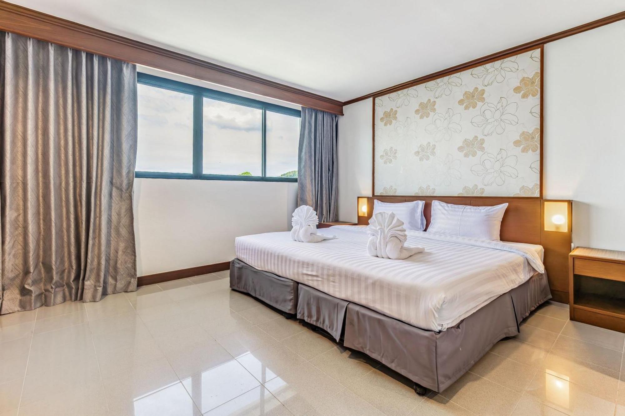 Rattana Beach Hotel Karon Room photo