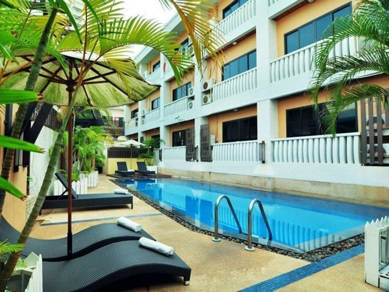Rattana Beach Hotel Karon Exterior photo