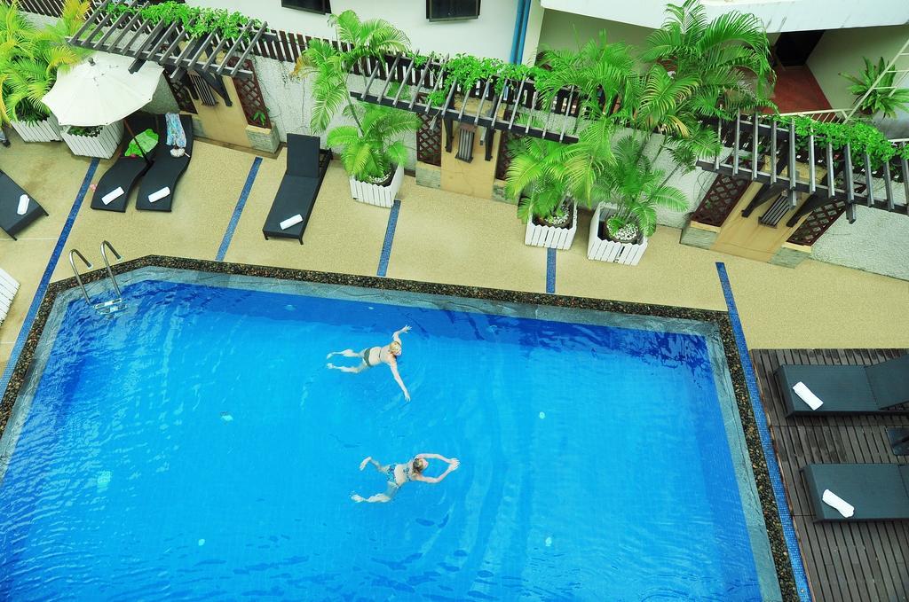 Rattana Beach Hotel Karon Exterior photo