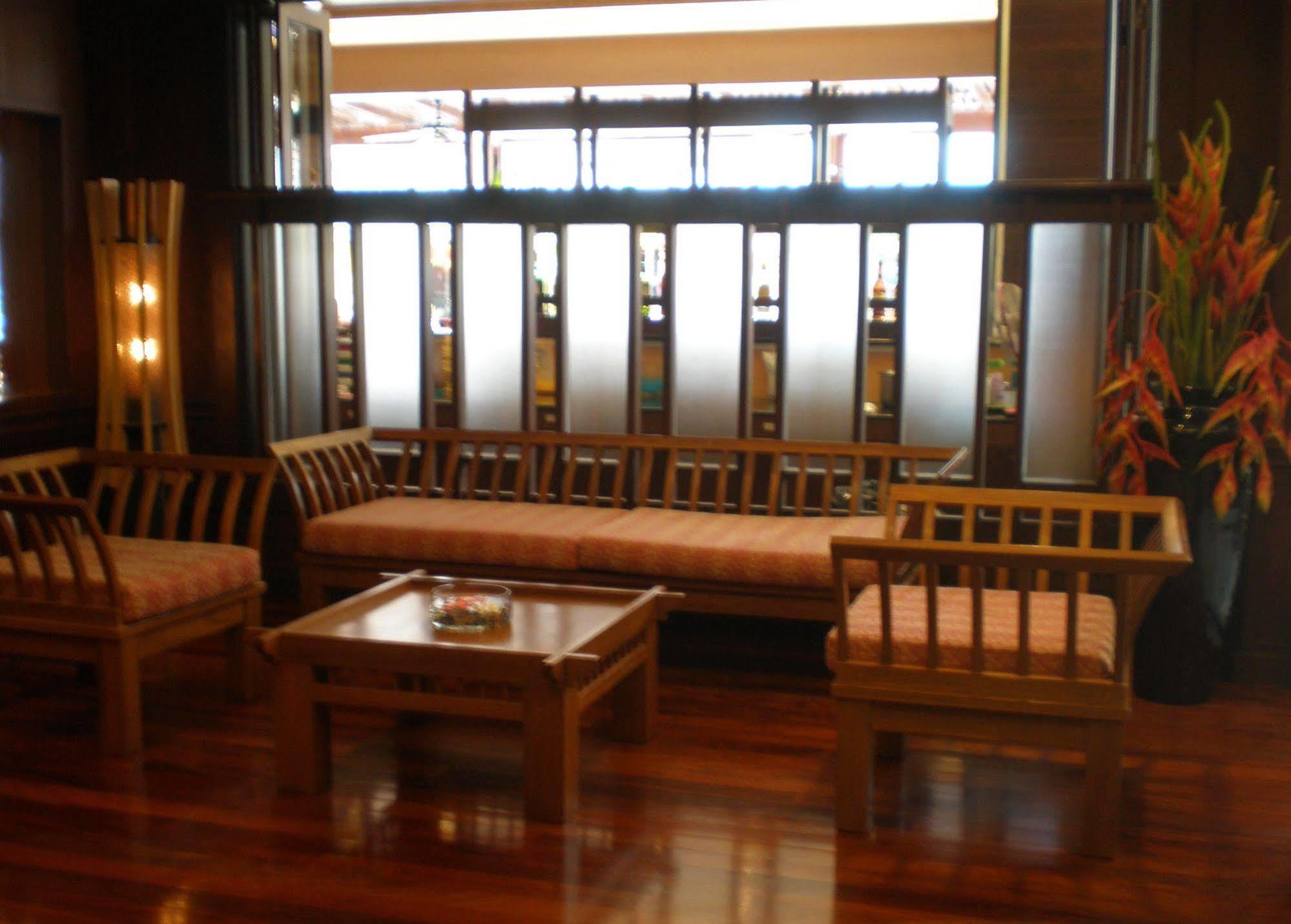 Rattana Beach Hotel Karon Exterior photo