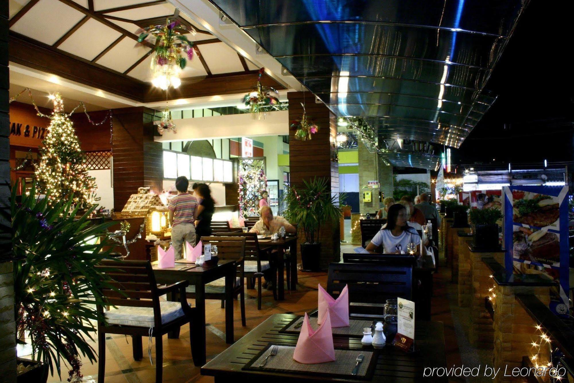 Rattana Beach Hotel Karon Exterior photo